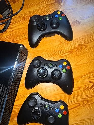 xbox coystik: Salam! Şəkillərdə gördüyünüz Xbox 360 Slim modelini satıram. Konsol — 3