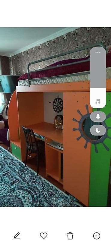 utu lovhəsi: Oğlan və qız üçün, İşlənmiş, Çarpayı, Matras ilə, Siyirməli, Laminat — 1