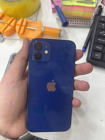 телефон fly ff224: IPhone 12, Голубой — 1