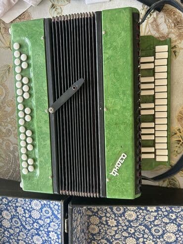 midi klaviş: Qarmon — 1
