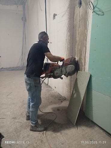 Beton deşmə və kəsmə xidməti - Armaturlu beton, daş, kərpic və
