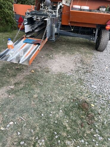 traktor isi elanlari: LOVOL markalı mavi rəngli traktor. Traktor rahat sürücü kabinəsi və — 7