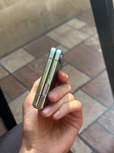 Samsung Z Flip, 256 GB, rəng - Yaşıl, Barmaq izi