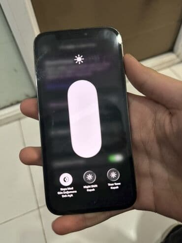 duyu bişirən: IPhone 12 Pro, Space Gray, Face ID — 4