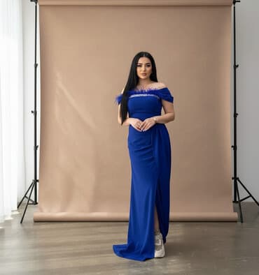 şalvar modelleri: Mavi rəngli uzun ziyafət geyimi - Model: off-shoulder (çiyinlər — 2