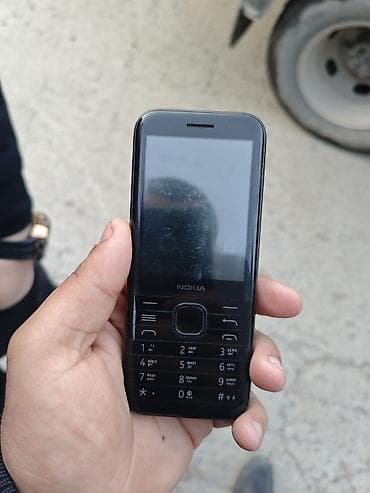 nokia 215 4g: Nokia 8000 4G, 4 GB, rəng - Qara, Düyməli — 1