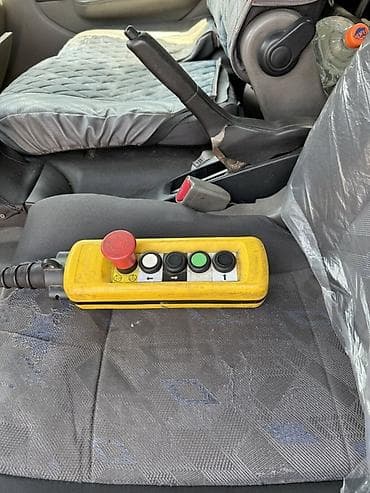 park maşın: Kommunal məqsədli zibildaşıyan xüsusi texnika, 2007 il, motor 2.4 l, İşlənmiş — 5