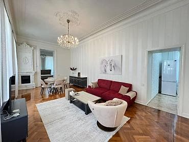 Mənzillər: İcarəyə verilir 2 otaqlı köhnə tikili 80 m², Sahil m. Kateqoriya — 1