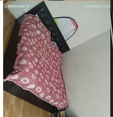 Endirim Taxt satılır 160azn.Unvan Bineqedi.Elave odenişle catdirilma