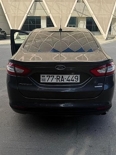 cayenne krilo 2013: Ford Fusion: 1.5 l | 2016 il 185000 km Sedan — 5
