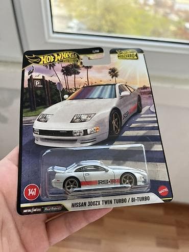 gumus pullar: BMW, 2002 il, 1:64, Dəmir — 4