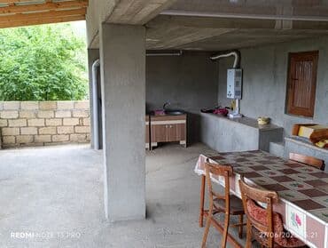 qusarda kiraye evler günlük: 90 kv. m, 2 otaqlı — 4