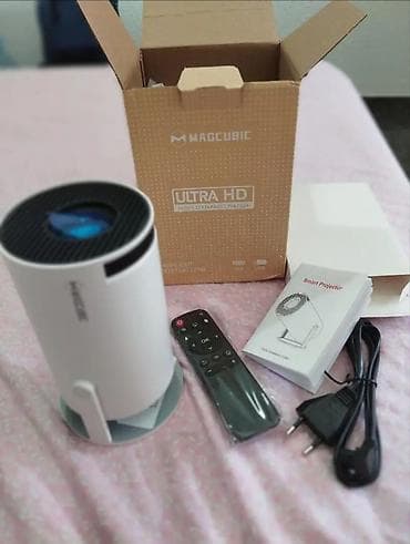 Смарт ТВ приставки: Портативный Проектор Magcubic — 1