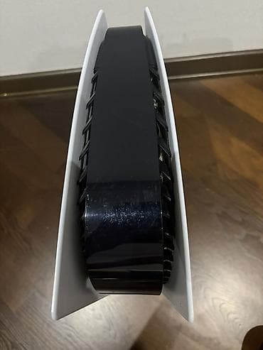 PS5 (Sony PlayStation 5): Sony PlayStation 5 (diskli versiya) oyun konsolu - Daxili yaddaş — 5