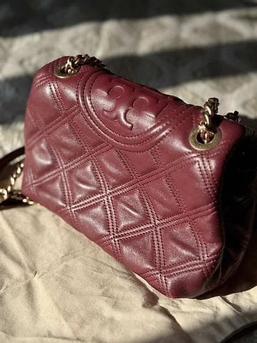 bordo canta: Bordo rəngli zəncirli çiyin/çarpaz çanta - Material: yumşaq, yığma — 2