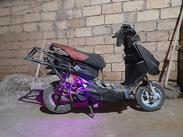 Skuter – layihə və ya ehtiyat hissələri üçün - Benzinlə işləyən