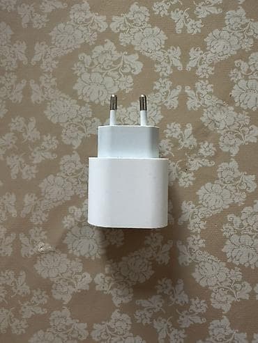iphone x kabrolari: Adapter Apple, 20 Vt, İşlənmiş — 1