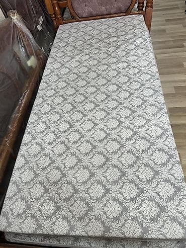 Böyüklər üçün Yeni Süngər Döşək