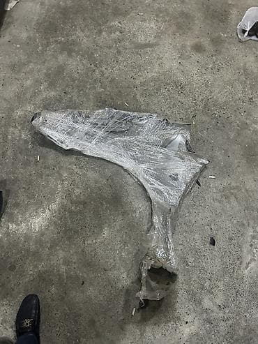 Sağ ön, Toyota Prius, 2009 il, Yaponiya — 2