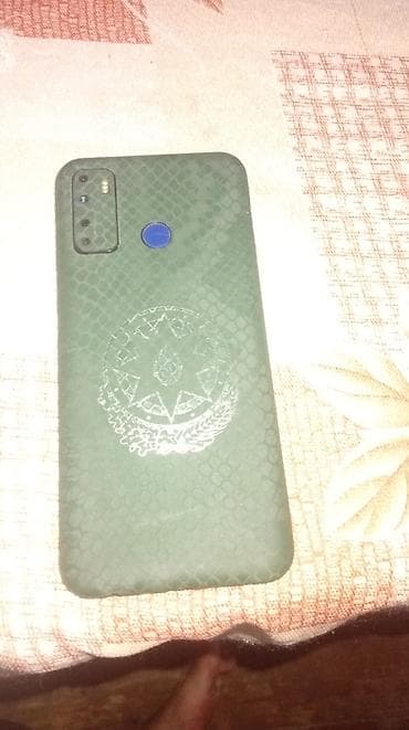 Tekno camon 15 yaxsi telfondu zaretka super saxliyir cox praqram — 1