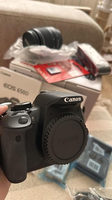 Elektronika: Canon EOS 650D EF-S 18-55 IS II Kit YENİ-sıfır - 18.0 MP APS-C CMOS — 5