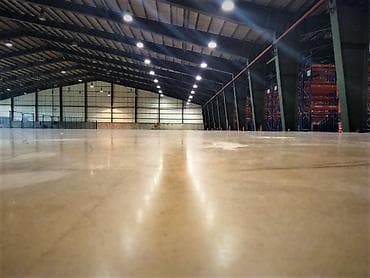 Kommersiya daşınmaz əmlakının satışı: İcarəçilər (müştərilər) üçün xidmət ÖDƏNİŞSİZDİR! 0% Komissiya! A — 2