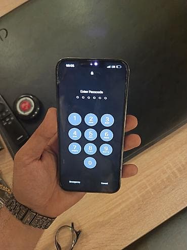 IPhone 13 Pro Max — 1