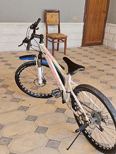 Şəhər velosipedləri: İşlənmiş Şəhər velosipedi Crolan, 26", sürətlərin sayı: 24, Ünvandan götürmə — 1