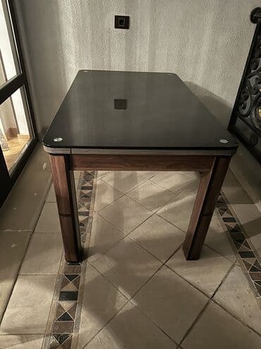 metbext masası: Mətbəx masası, Açılmayan, Şüşə, Kvadrat masa — 1