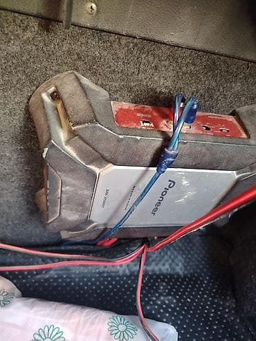 Avtomobil üçün siqnalizasiya: Maqnitol, Pioneer, AUX — 1