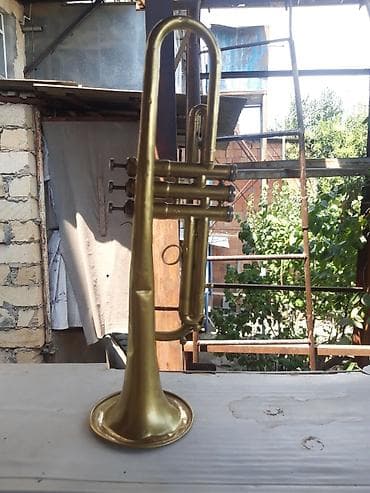 Спорт и хобби: Məhsul: Truba (boru) – klapanlı, metal korpuslu Təsvir: - Material — 4