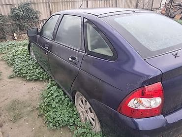 vaz 2107 kreditle satisi: LADA Priora liftbek (5 qapı), tünd mavi rəng — 4