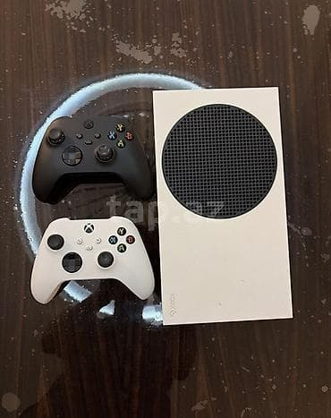 Xbox Series S oyun konsolu + 2 ədəd Xbox Wireless Controller (ağ və — 1