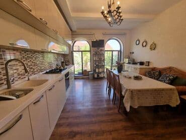 heyət evi: Şüvəlan qəs. 5 otaqlı, 384 kv. m, Yeni təmirli — 14