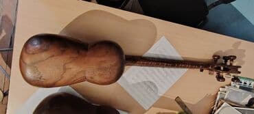 11 ci sinif azerbaycan dili dersliyi: Tut ağacından hazırlanıb köhnə tardır, səslənməsi yaxşıdır, çanağında — 6