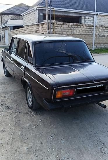 vaz 2106 kuzası: VAZ 2106 sedan - Kuzov: klassik 4 qapılı sedan, tünd rəng - Ön-arka — 5