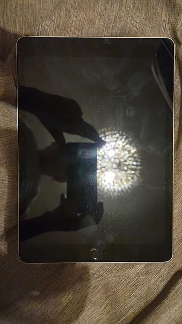 mini ipad: Apple iPad 9-cu nəsil iPad 2021il — vəziyyətinin əla olduğunu demək — 10