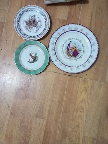 paduqa sekilleri: Boşqablar, Farfor — 1