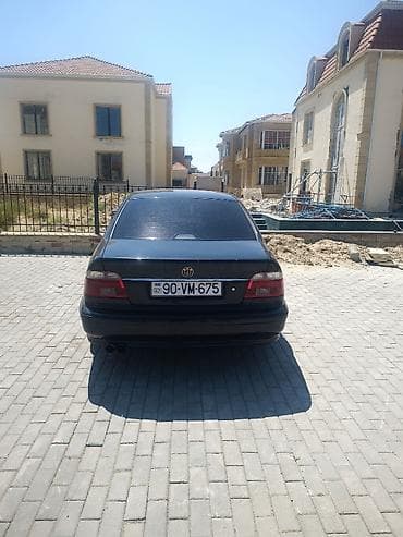 bmw 525: BMW 525: 2.5 l | 2001 il Sedan — 4