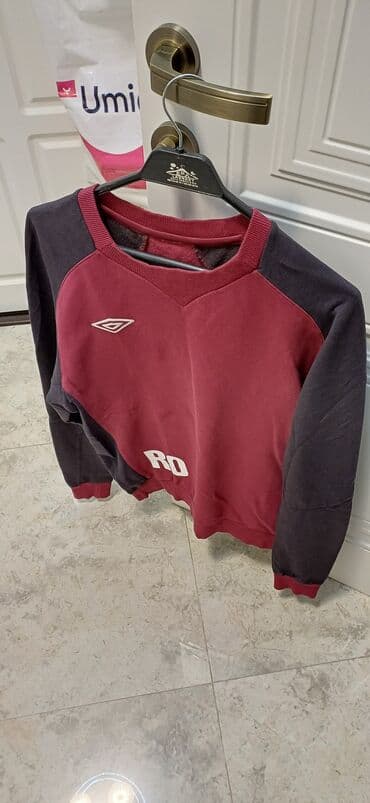 qaqa geyimi: Svitşot, M — 4