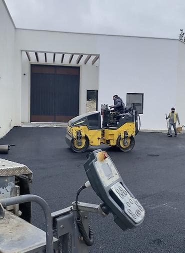 yeni ilə aid əl işləri: Asfaltlama xidməti - Hər ölçüdə ərazi üçün asfalt döşəmə: həyət, park — 1