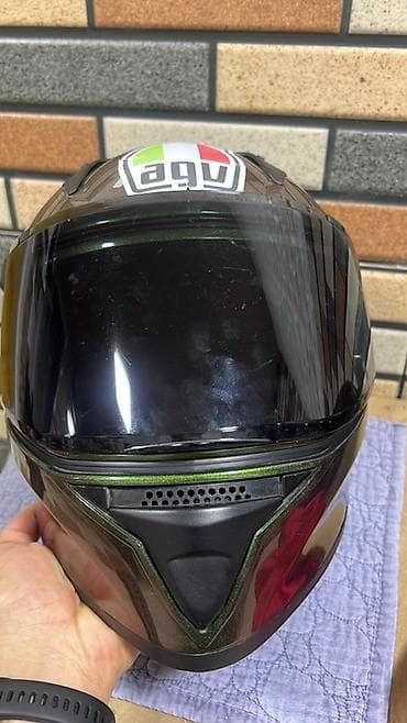 islenmis moped satilir: Vega dəbilqə xl olcu Arxasi setkadan acilib tekere surtulub ( qalan — 4