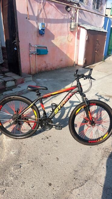 Çəngəllər: Yeni Şəhər velosipedi Strim, 26", sürətlərin sayı: 32, Ünvandan götürmə — 2