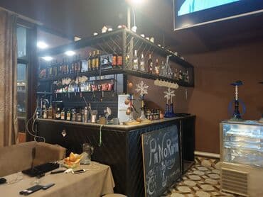 kafe iş: Ofisiant tələb olunur, Pivə barı, Gündəlik ödəniş, 18-29 yaş, 1 ildən az təcrübə — 2