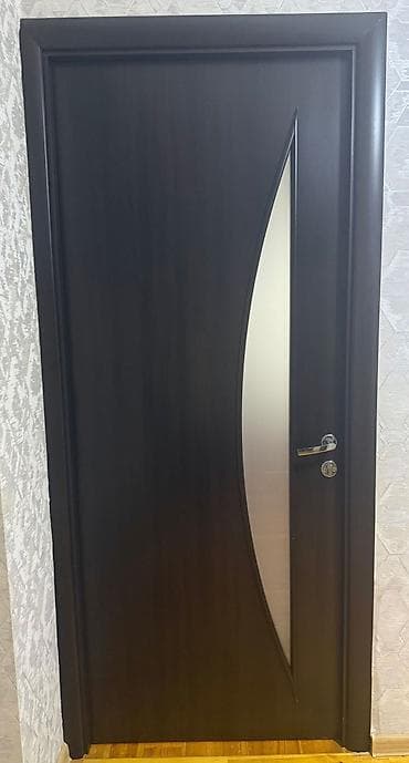 Mebel iç qapısı – tünd qəhvəyi rəngdə, modern dizaynlı.3 EDED