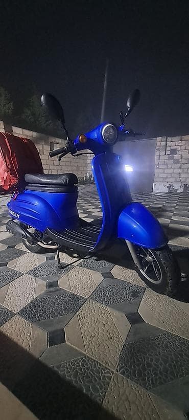 moped tekeri: Məhsul: Geely skuter - Rəng: parlaq mavi - Korpus: klassik retro — 1