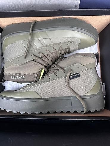 Adidas GORE-TEX kişi botları - Model: Adidas yüksək boğaz