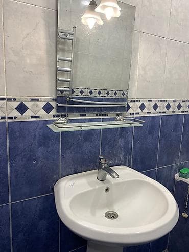 kirayə ev axtaranlar: ‼️1Nəfər xanım axdarılır‼️ Ünvan: Azadlıq metrosuna 2 dəqiqə piyada — 8