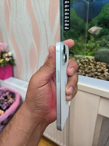 IPhone 15, 256 GB, Pacific Blue, Face ID — 8