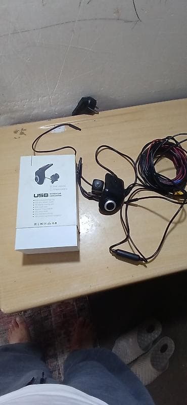 USB Hidden Car Camcorder – ikili kamera komplekti Xüsusiyyətlər: - Ön — 4